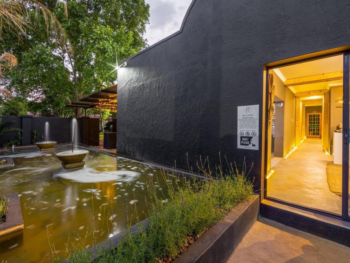 Royal Tree Guest House Potchefstroom Exterior photo