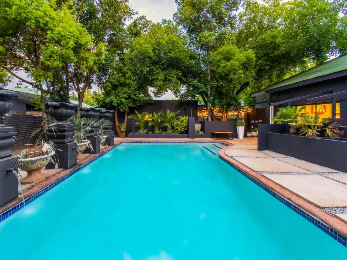 Royal Tree Guest House Potchefstroom Exterior photo